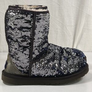 UGG Sequin Sparkle Classic Short Black Blue Shearling Boots Women's US 8